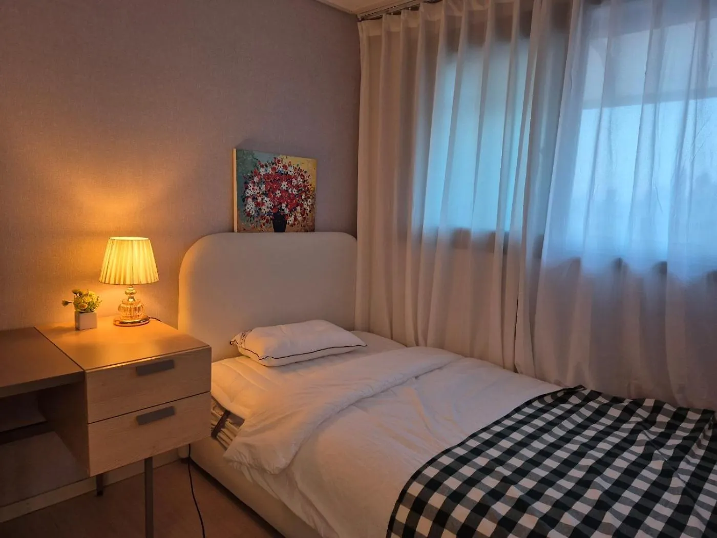 Fine House, 3Rooms, 2Bathrooms, Subway 7Line, #Elevator, #Seongsu Seoul