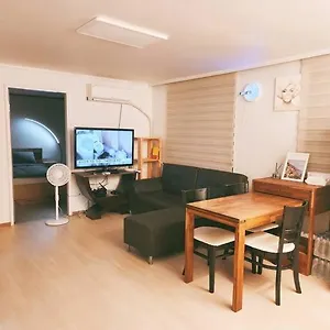 Villa Peace And Quiet, Seoul